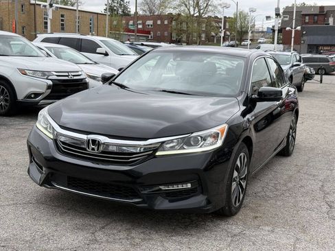 Used 2017 Honda Accord EX-L image 1