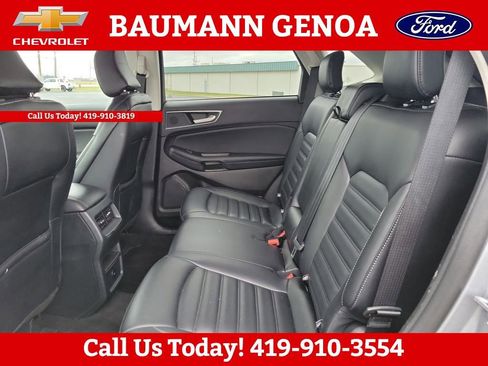 Used 2024 Ford Edge SEL image 18