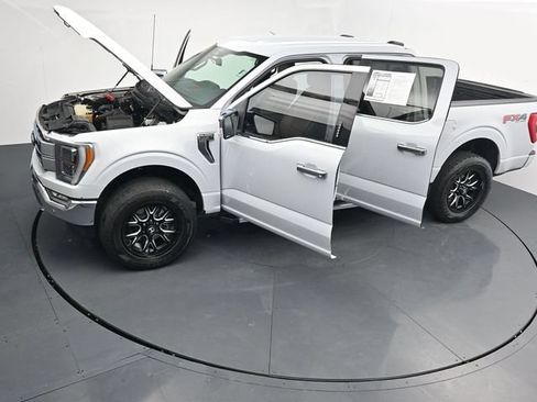 Certified 2022 Ford F150 Lariat w/ Equipment Group 502A High AWD/4WD image 39