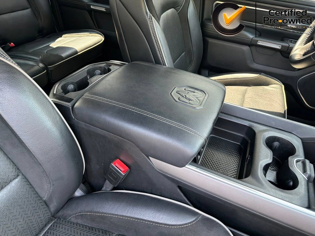 Used 2024 RAM 1500 Laramie AWD/4WD image 37