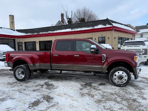 Used 2017 Ford F450 King Ranch w/ King Ranch Ultimate Package image 4