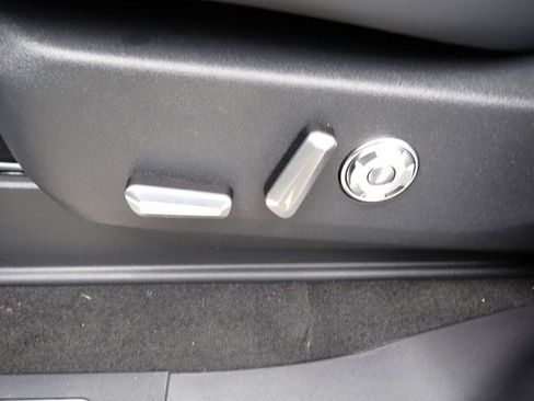 New 2025 Lincoln Navigator Reserve w/ Jet Appearance Package image 20