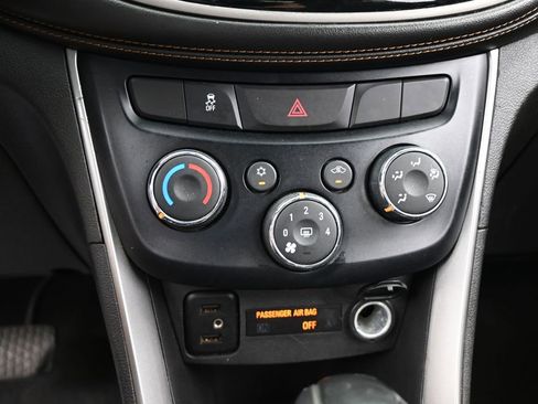 Used 2019 Chevrolet Trax LS w/ Tint and Cruise Package image 23