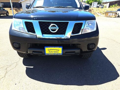Used 2017 Nissan Frontier SV AWD/4WD image 28