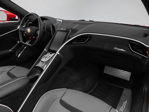 Certified 2024 Ferrari Roma Spider image 27
