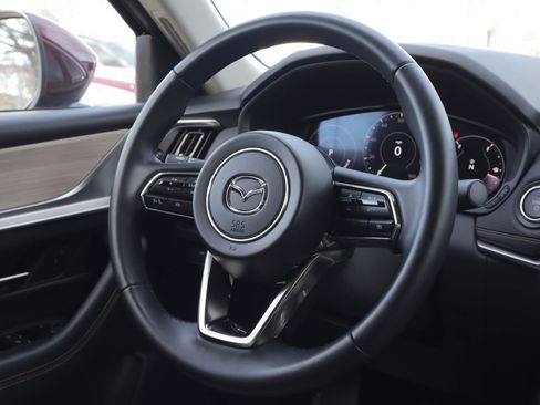 Certified 2024 MAZDA CX-90 Plug-In Hybrid w/ Premium Pkg image 17