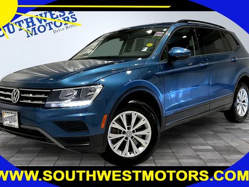 Used 2019 Volkswagen Tiguan S w/ 3rd Row Seat Package AWD/4WD image 1