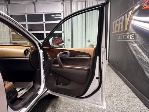 Used 2017 Buick Enclave Leather FWD image 30