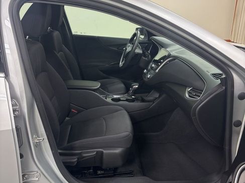Used 2022 Chevrolet Malibu LS image 23