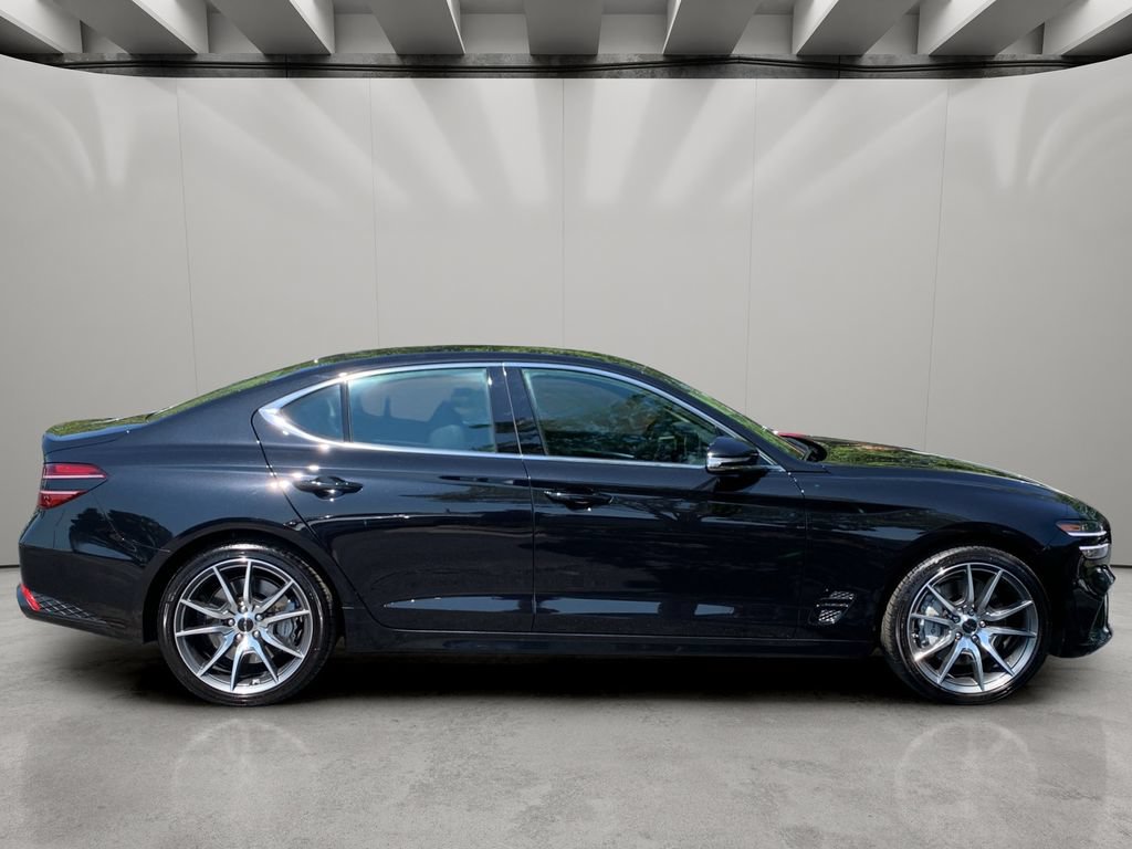 Certified 2026 Genesis G70 2.5T RWD image 6