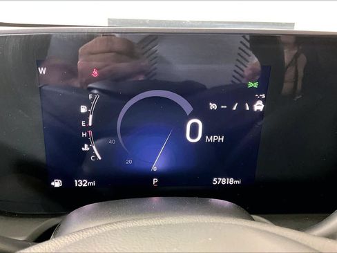 Certified 2024 Buick Encore GX Sport Touring w/ Experience Buick Package image 25