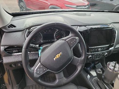 Used 2020 Chevrolet Traverse Premier w/ Redline Edition AWD/4WD image 15