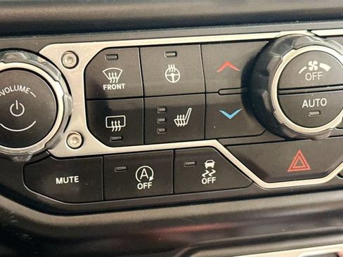 Used 2020 Jeep Wrangler Unlimited Sport AWD/4WD image 20