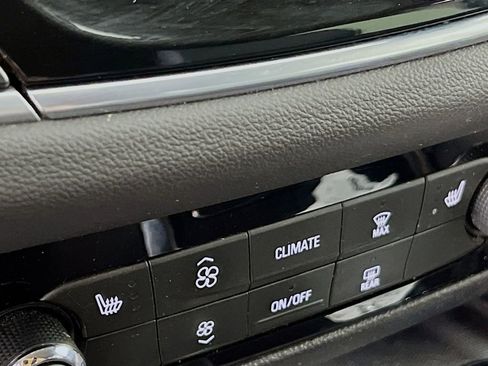 Certified 2021 Buick Enclave Essence w/ Sound and Sites Package image 20