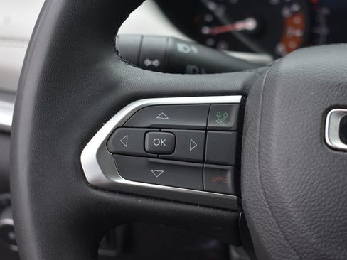Used 2025 Jeep Compass Limited AWD/4WD image 14