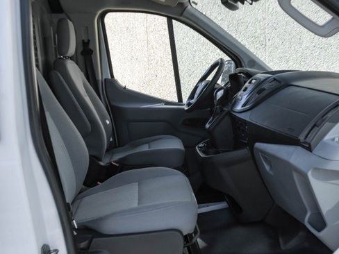 Used 2019 Ford Transit 250 130 Low Roof image 29