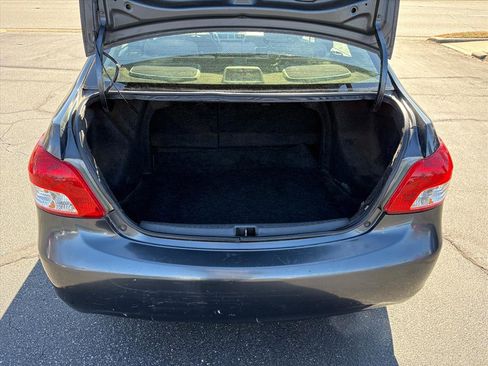 Used 2007 Toyota Yaris Base image 23