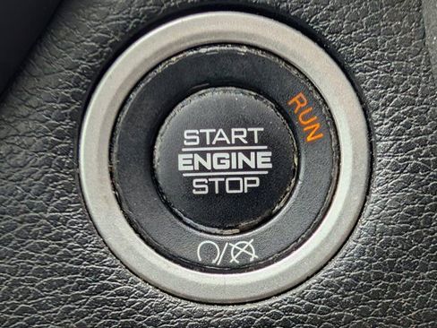 Used 2021 RAM 2500 Big Horn image 22