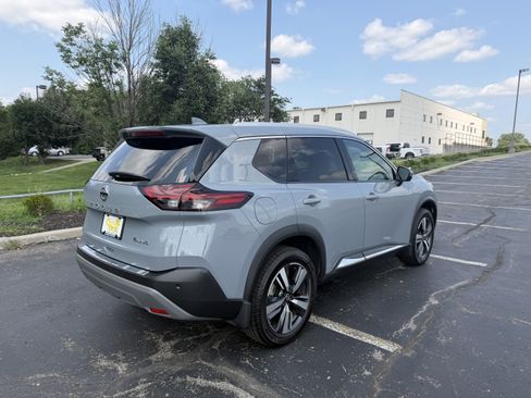 Used 2021 Nissan Rogue SL w/ Premium Package AWD/4WD image 30