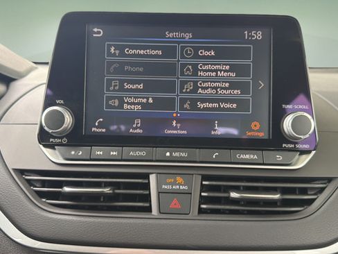 Certified 2025 Nissan Altima 2.5 S FWD image 25