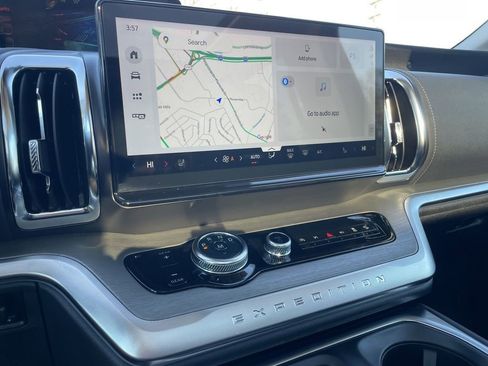 Used 2025 Ford Expedition Max Platinum image 20