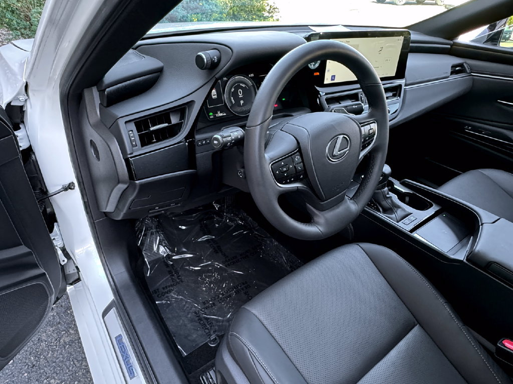Used 2023 Lexus ES 300h w/ Premium Package FWD image 23