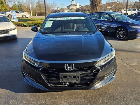 Used 2019 Honda Accord Sport image 4