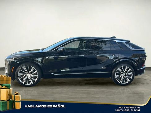 Used 2024 Cadillac Lyriq Luxury w/ LPO, Floor Liner Package image 3