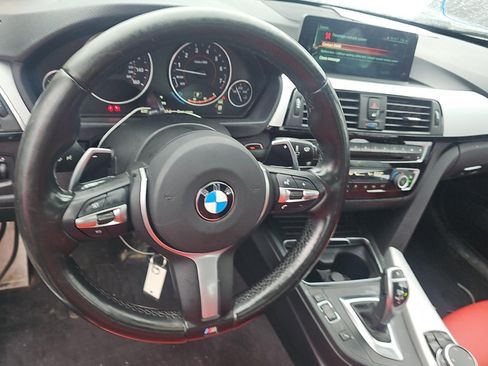 Used 2017 BMW 340i xDrive Sedan AWD/4WD image 6