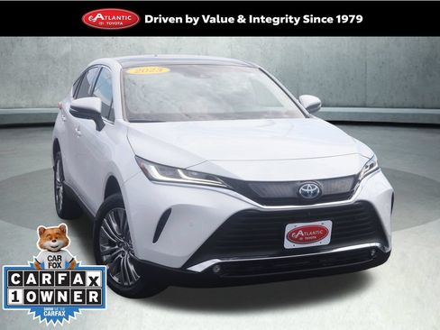 Used 2023 Toyota Venza Limited AWD/4WD image 1
