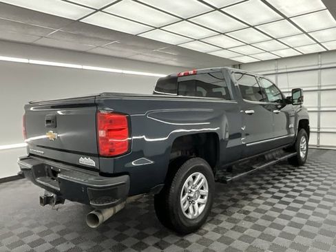 Used 2019 Chevrolet Silverado 3500 High Country w/ Duramax Plus Package image 23