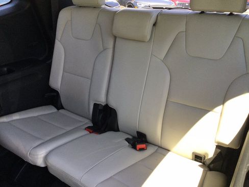 Used 2021 Kia Telluride S AWD/4WD image 27