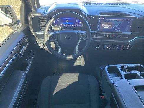 Used 2024 Chevrolet Silverado 1500 RST image 16