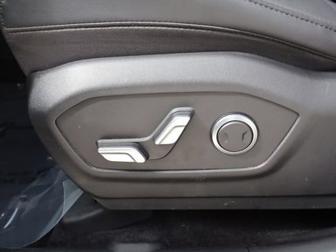 Used 2026 Hyundai Santa Fe SEL FWD image 11