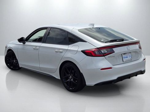 Used 2023 Honda Civic Sport image 6