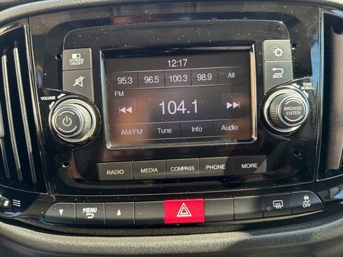 Used 2019 RAM ProMaster City Tradesman FWD image 24
