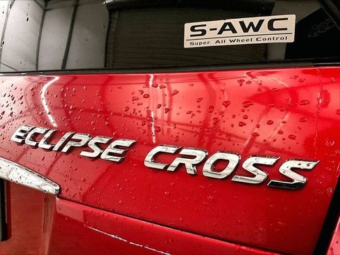 Used 2018 Mitsubishi Eclipse Cross SE AWD/4WD image 13