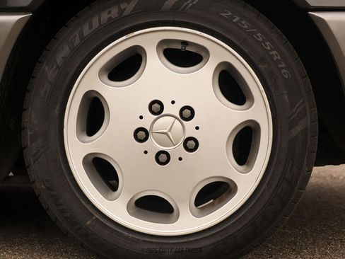 Used 1990 Mercedes-Benz 300 SL image 67