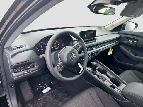 New 2025 Honda Accord SE image 7