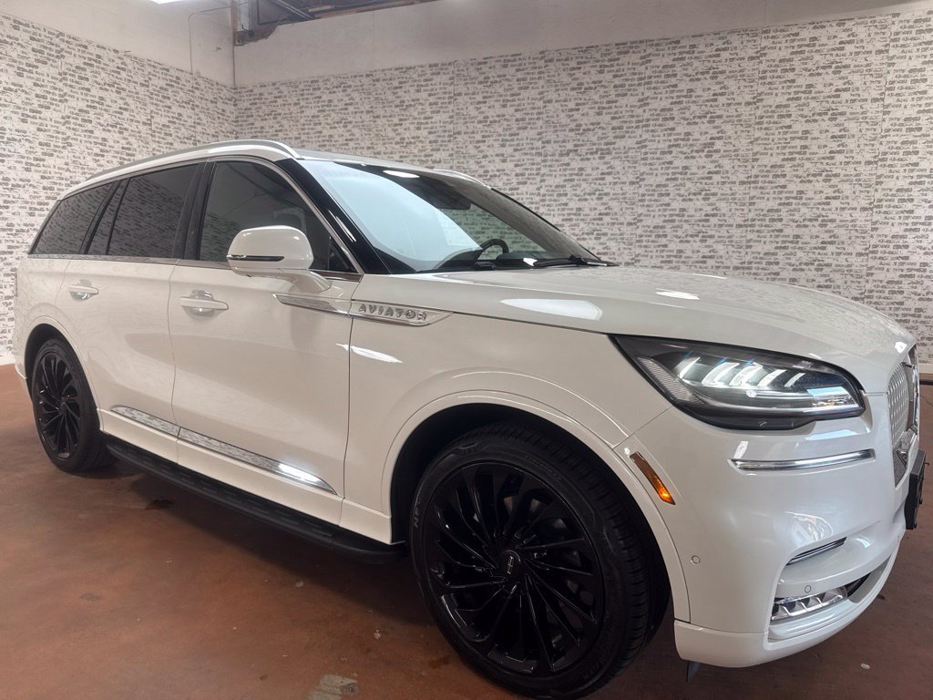 Used 2021 Lincoln Aviator Reserve w/ Equipment Group 208A AWD/4WD image 1