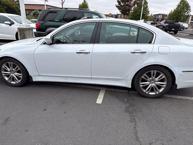 Used 2014 Hyundai Genesis 3.8 w/ Technology Package 03 RWD image 6