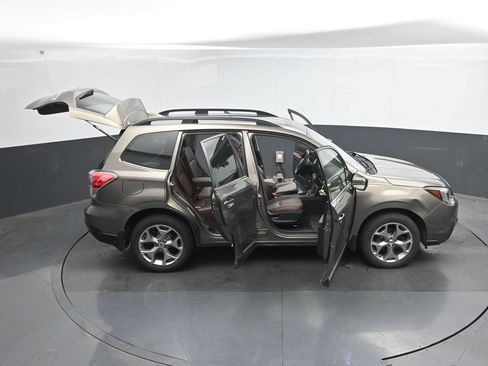 Used 2017 Subaru Forester 2.5i Touring w/ Protection Package #2 AWD/4WD image 27