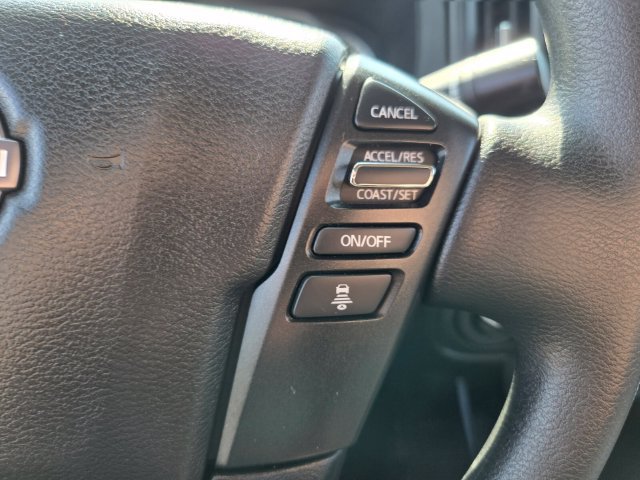 Used 2025 Nissan Frontier S AWD/4WD image 32
