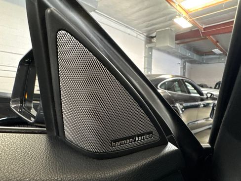 Used 2016 Mercedes-Benz E 400 Coupe image 36