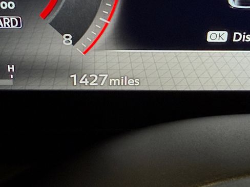 Used 2025 Nissan Kicks SR image 2