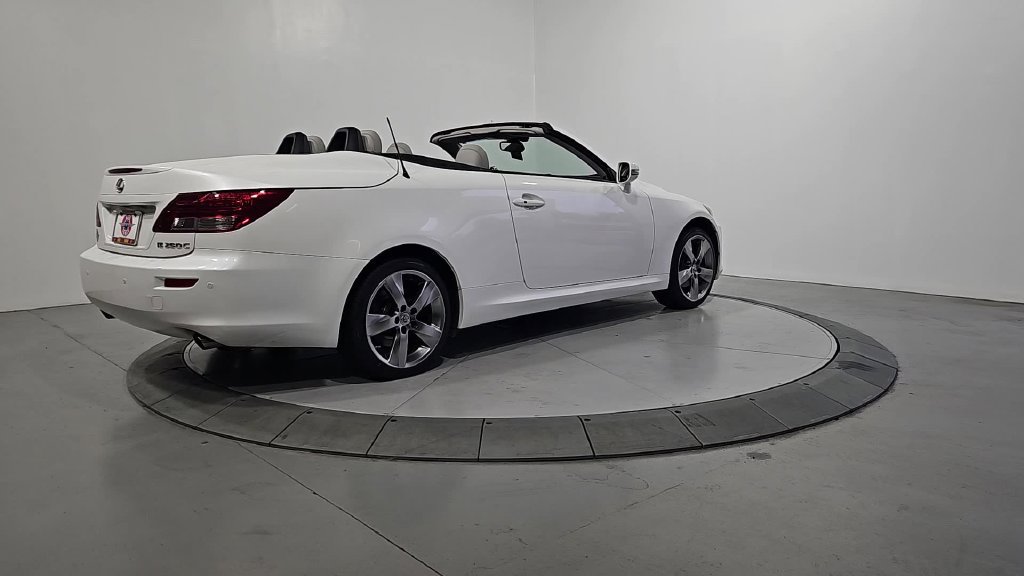 Used 2011 Lexus IS 250C w/ Luxury Pkg RWD image 5