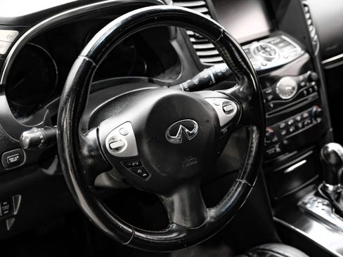 Used 2016 INFINITI QX70 3.7 image 23