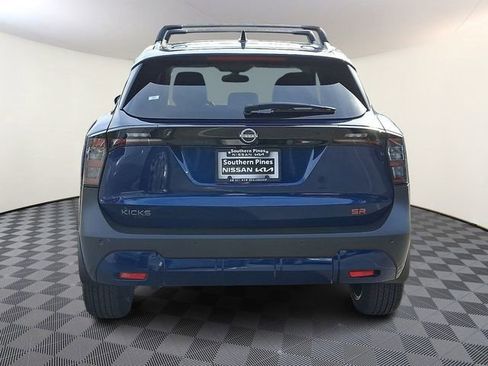 New 2026 Nissan Kicks SR w/ Cold Weather Package image 5