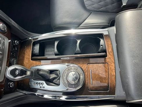 Used 2019 INFINITI QX80 Luxe w/ 22" Wheel Package image 18