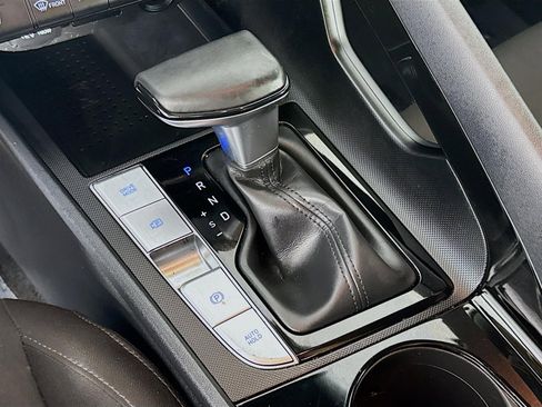 Certified 2023 Hyundai Elantra SEL w/ Convenience Package image 18